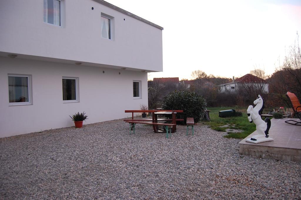 Guesthouse Panna Maria Međugorje Esterno foto
